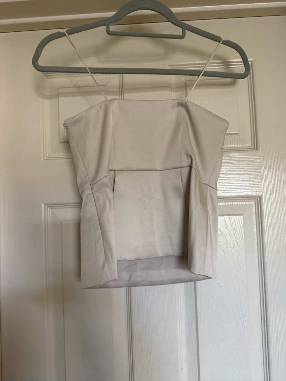 Banana republic size 2 Strapless Cream Peplum Top - Picture 5 of 7